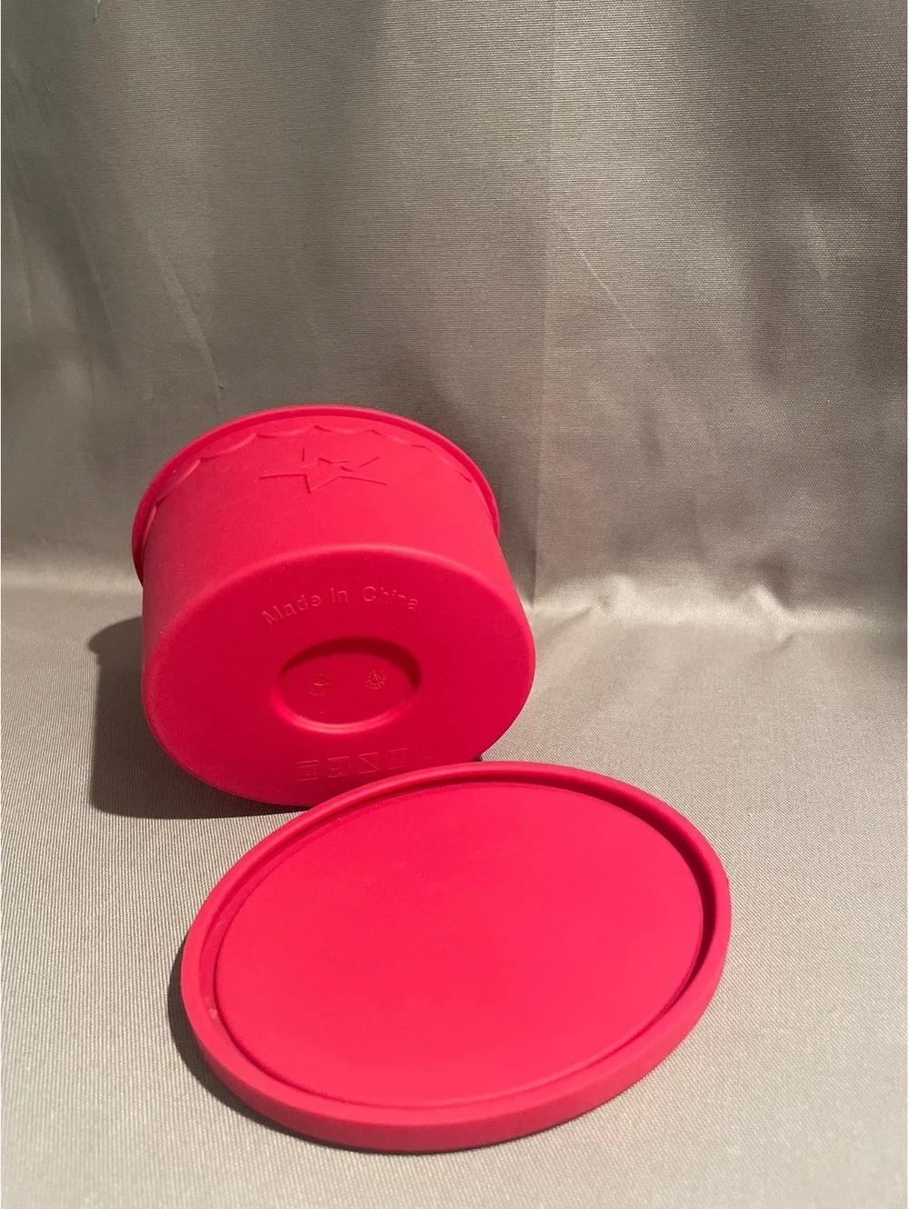American Girl Williams Sonoma Silicone Microwave Popcorn Popper Red Star Unused